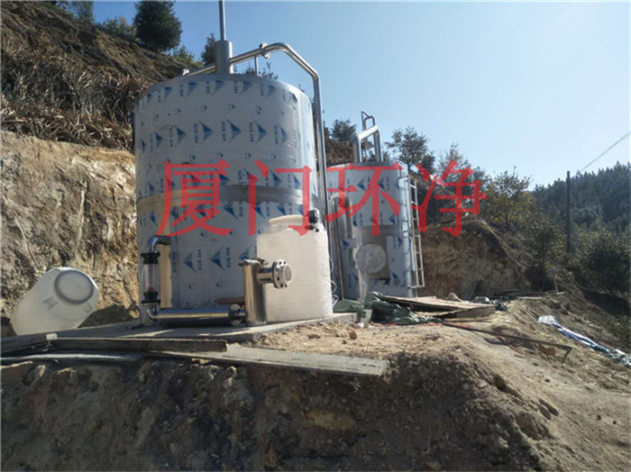 1200吨不锈钢一体化净水设备安装现场 2