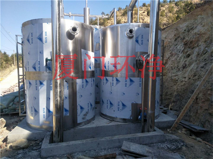 1200吨不锈钢一体化净水设备安装现场 7